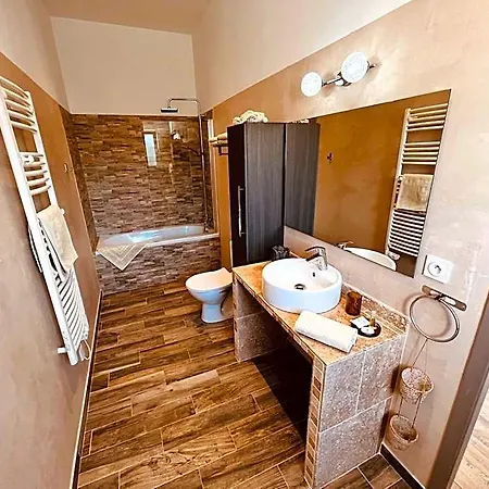 D'hote Casa Toga Bed & Breakfast
