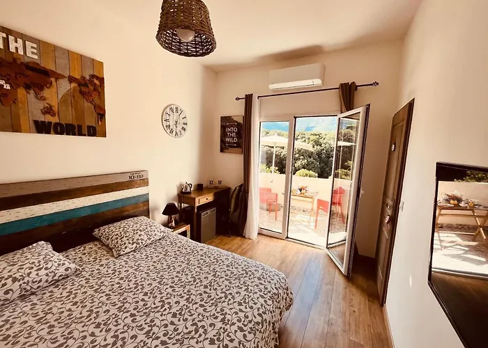 D'hote Casa Toga Galeria (Corsica)